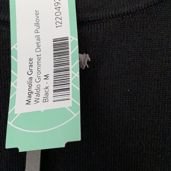 Sweater - Picture 7 of 7